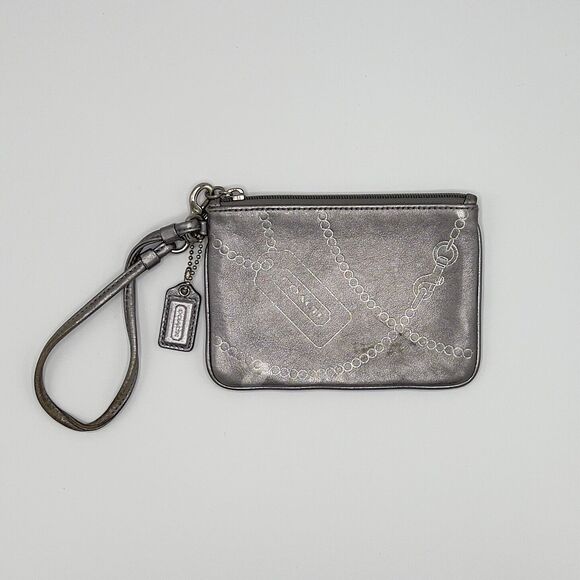 Coach Jewel Leather Wristlet Silver/Silver No 43304 Hangtag Ball Chain Print - Picture 1 of 10